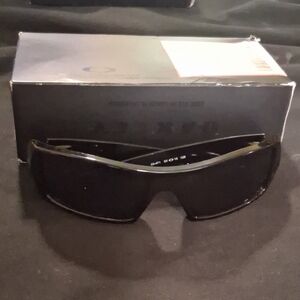 Oakley Gascan Sunglasses - Polished Black with Grey Lenses